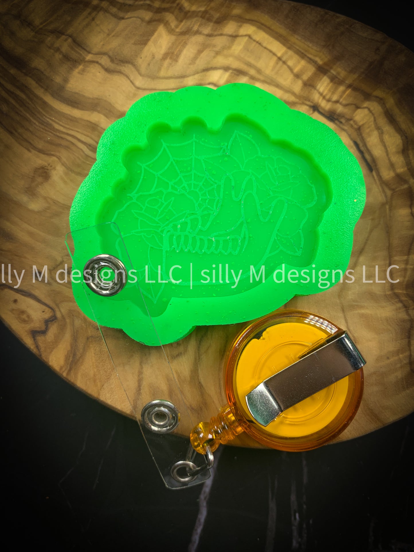 Floral Jaw Badge Reel  Mold